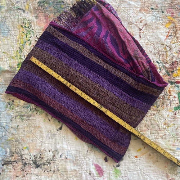 Elegant Pink and Purple Wrap/scarf Free Trade Item - Picture 8 of 11